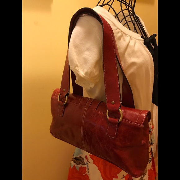 Apt. 9 NWT red leather shoulder bag - Picture 2 of 7